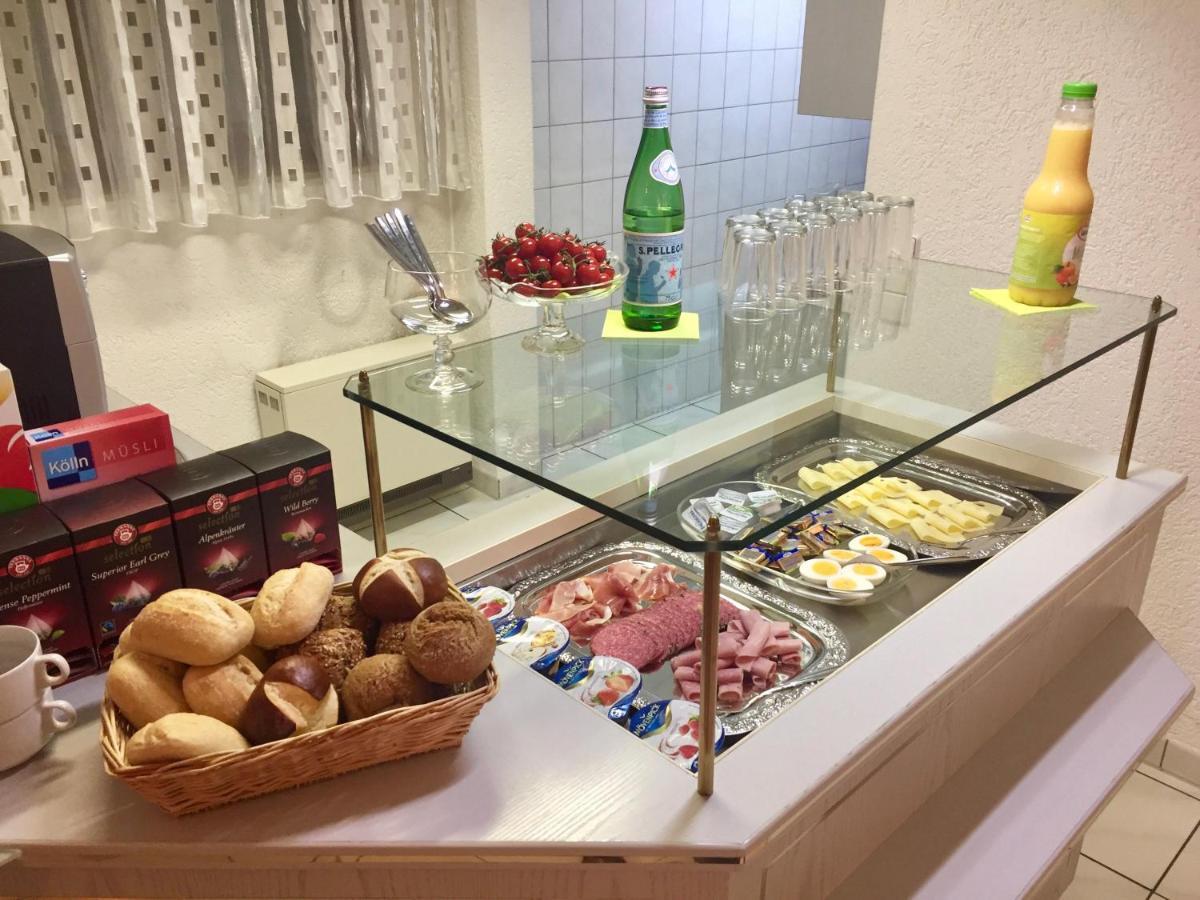 Hotel Carle Deizisau Екстериор снимка