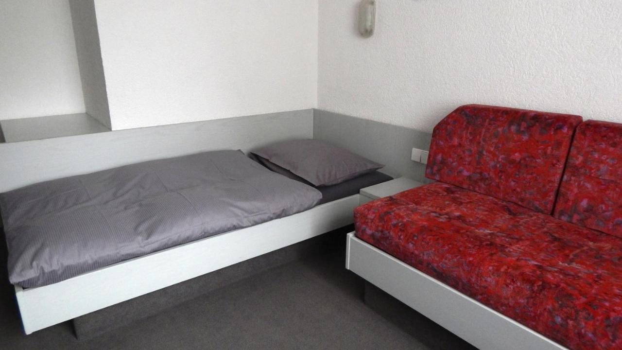 Hotel Carle Deizisau Екстериор снимка